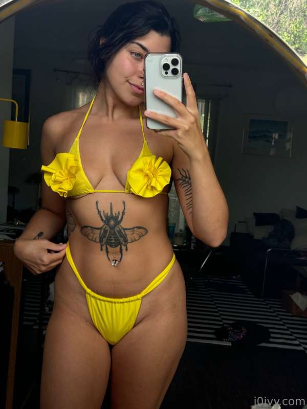 Does yellow look good on me?