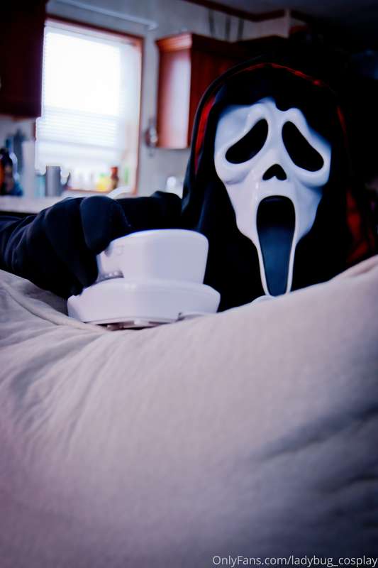 What's your favorite scary movie? Scream has been one of my ..