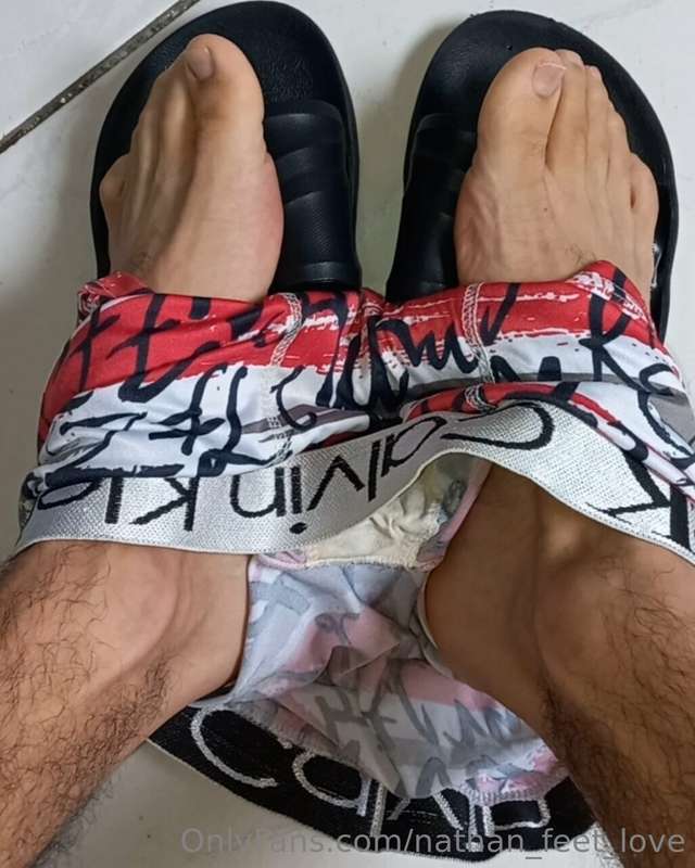 nathan_feet_love