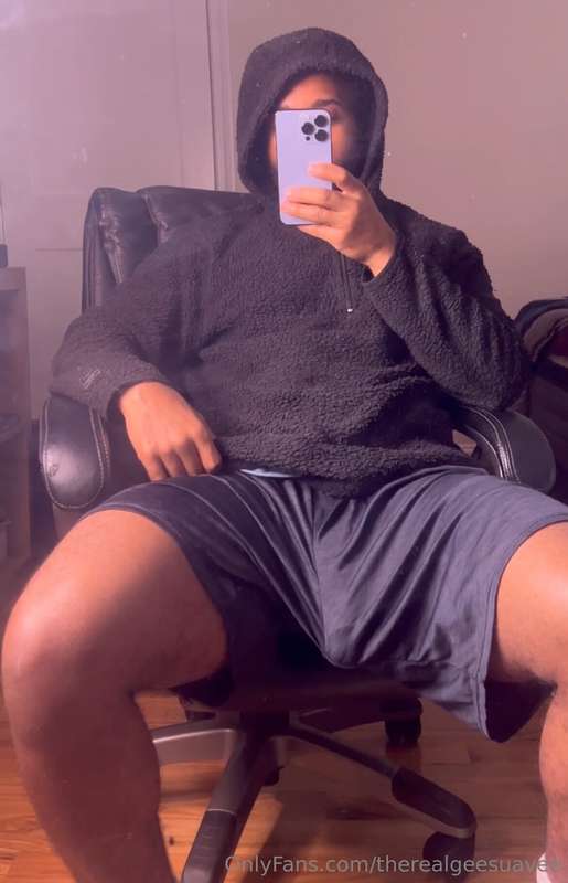 therealgeesuavee