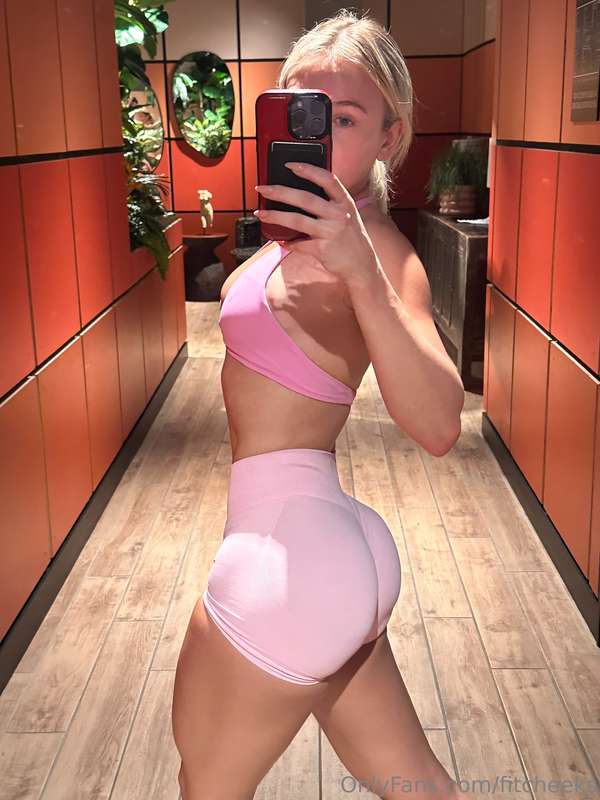 fitcheeks
