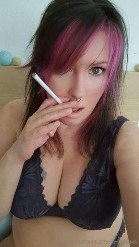 hotmomgemma