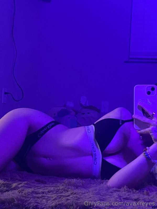avaxreyes photo
