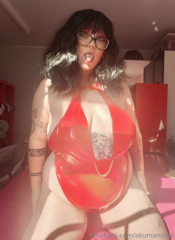 The set from my latest shoot + the aftermath 😇