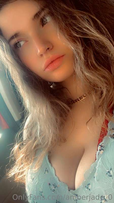 IM BACK 😉🥰
Like and comment and I’ll send you something HOT ..