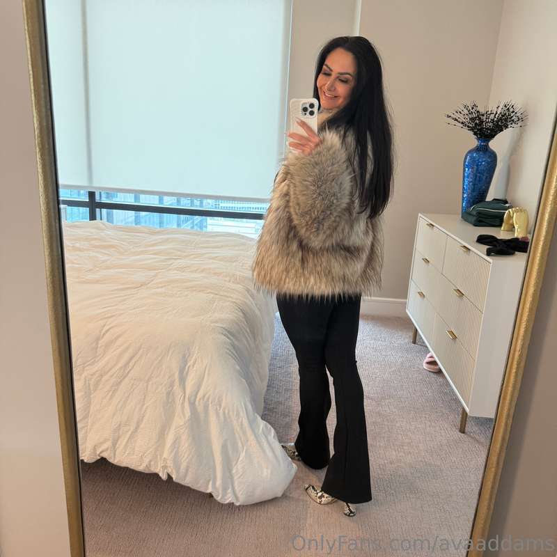 Foto 446 de Ava Addams no Tocromo
