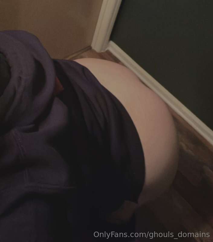 Fuck me over the sink, I promise I’ll stay quiet
