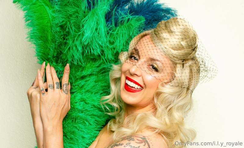 i.l.y_royale