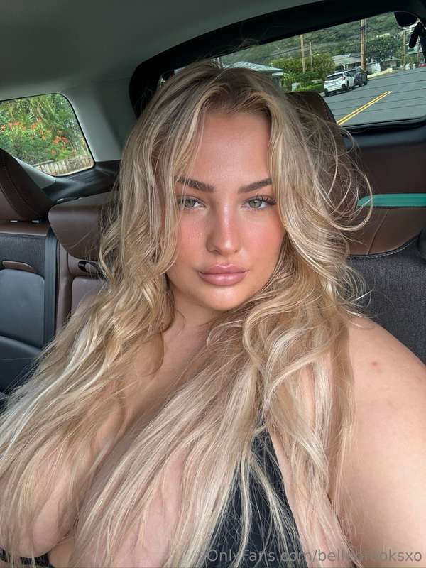 bellebrooksxo photo