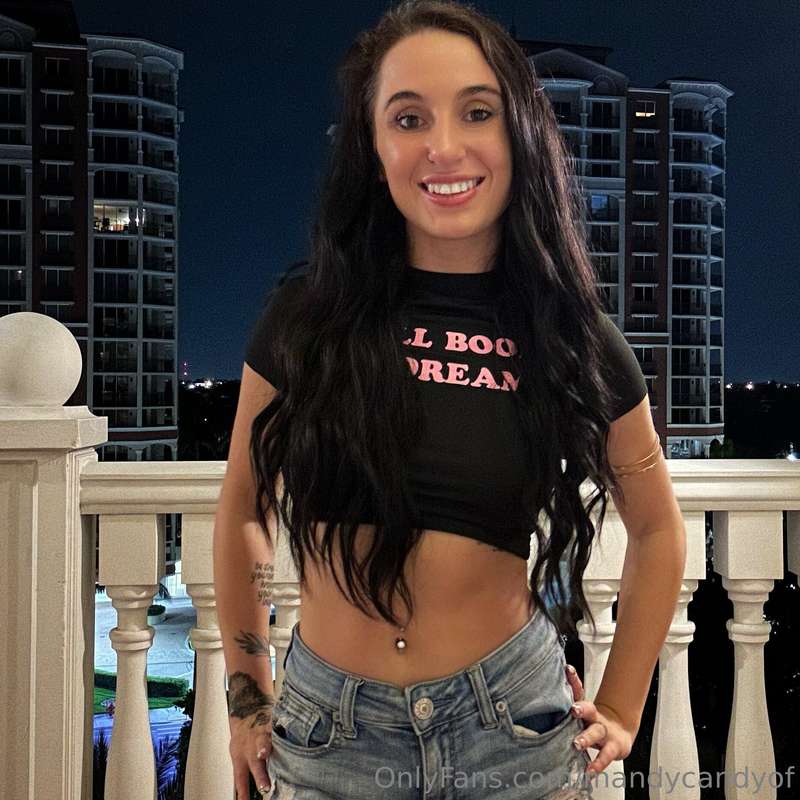 Can u read what my shirt says👀