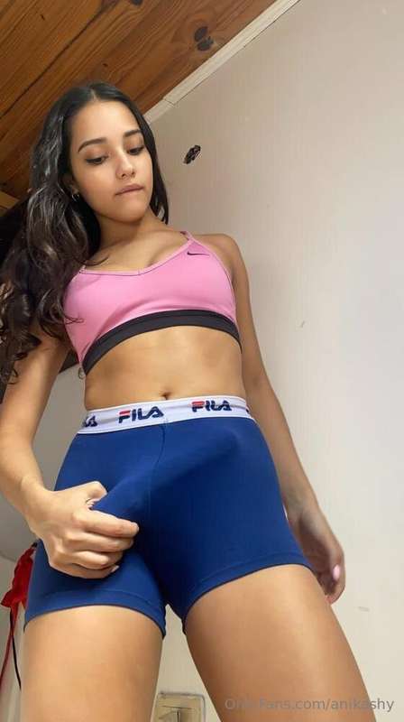 🔞@official.martina😈 Juicy girl with no limits 🔞😈 She shoots ..