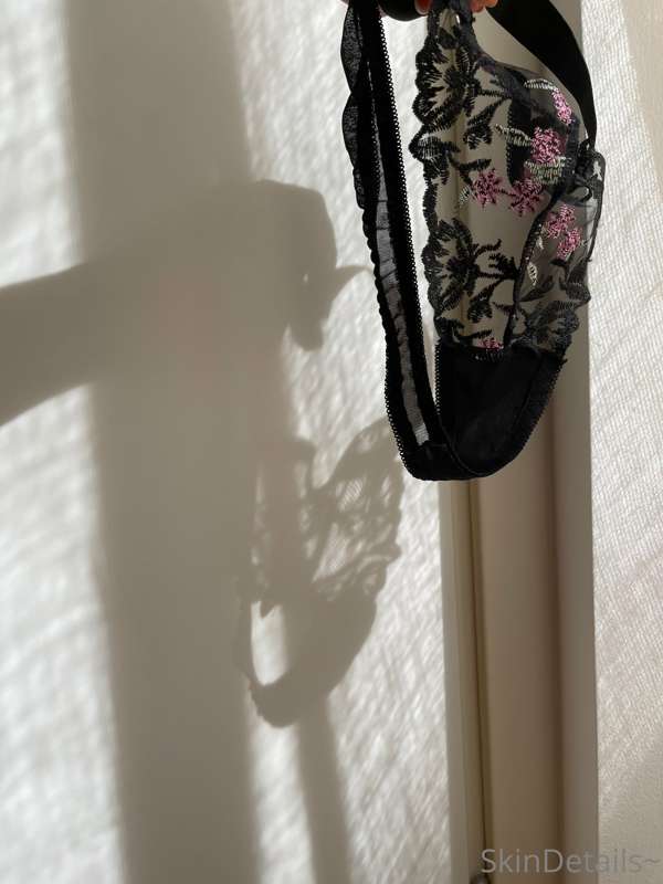 skindetails