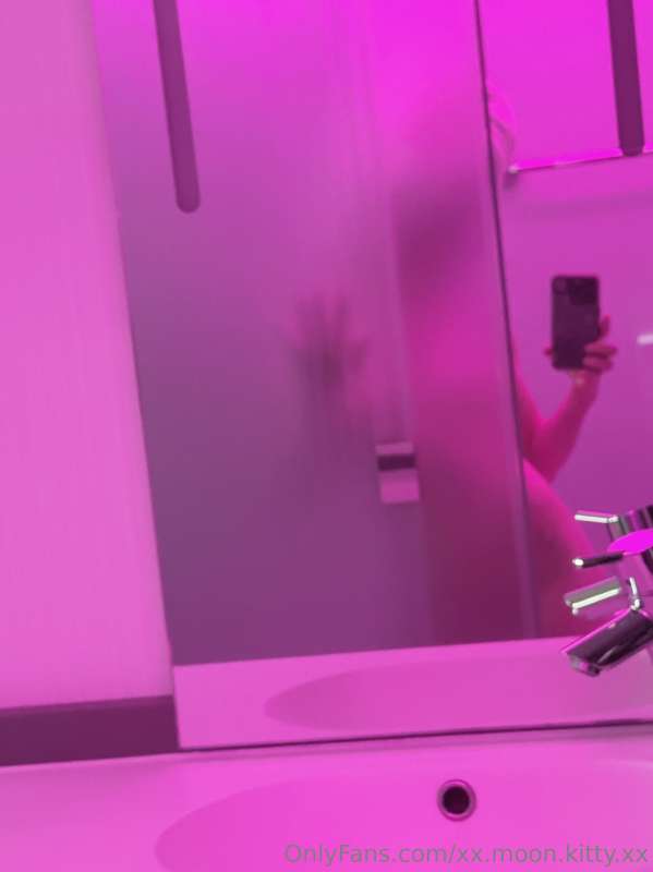 xx.moon.kitty.xx