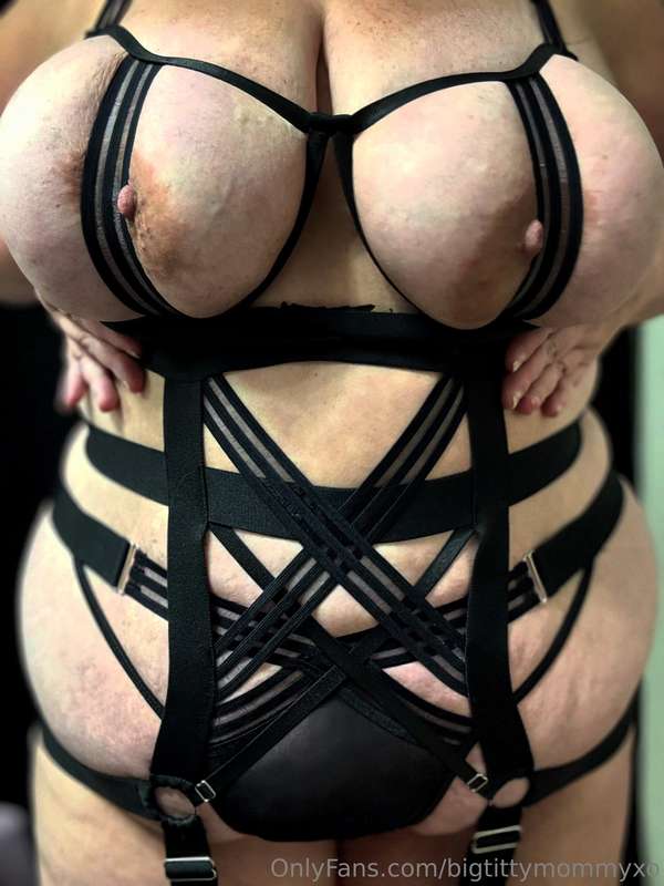 bigtittymommyxo