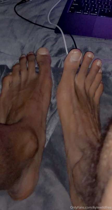I need a foot massage 😔