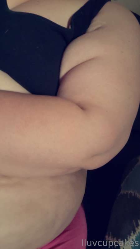 The arm chunk tho 😍🥵🤤