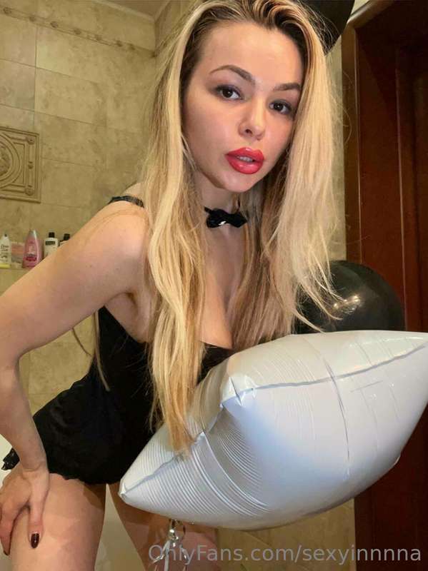 I tried and made a bunch of juicy and hot content, the first..