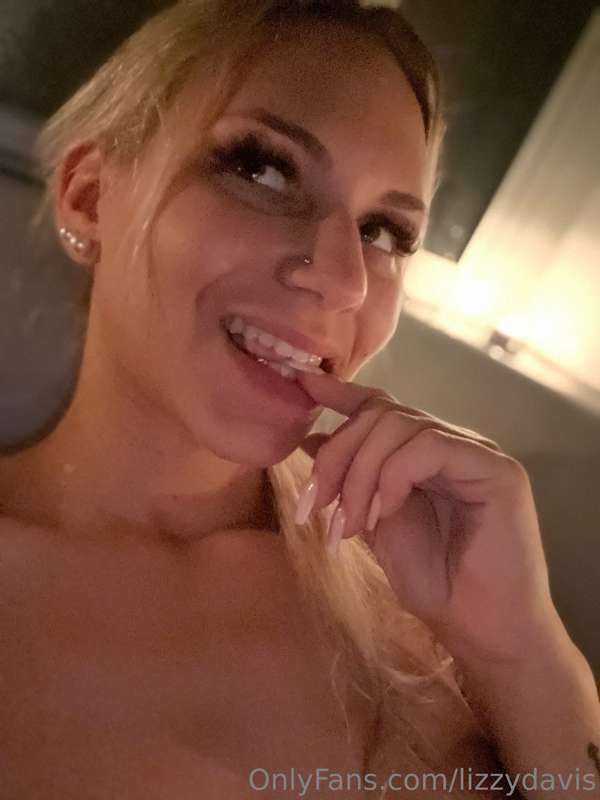 pov I'm thinking of all the things we could do together 👀