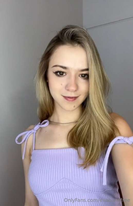 I am RUBY 💜 I am new here# Welcome to my free page 🙃☺️ @pret..