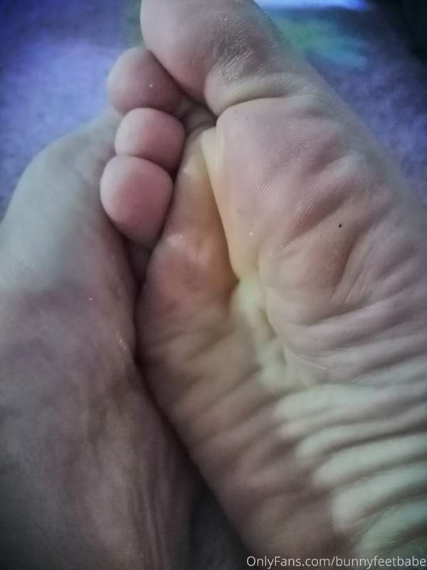 Wanna end your year kissing some soles?