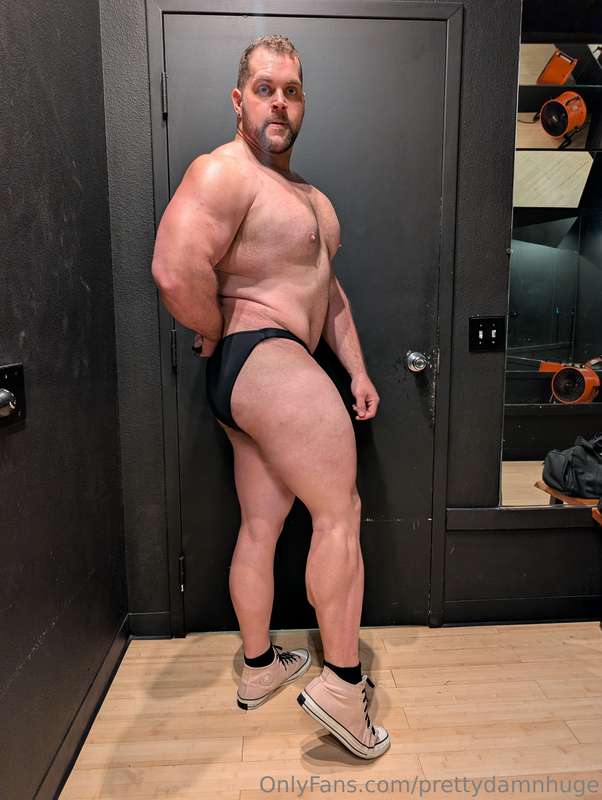 prettydamnhuge