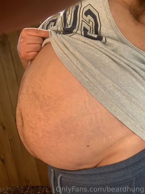Who’s feeding tonight? 🥵