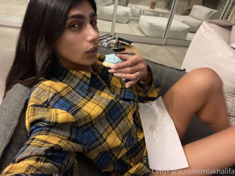 Foto 305 de Mia Khalifa en Tocromo