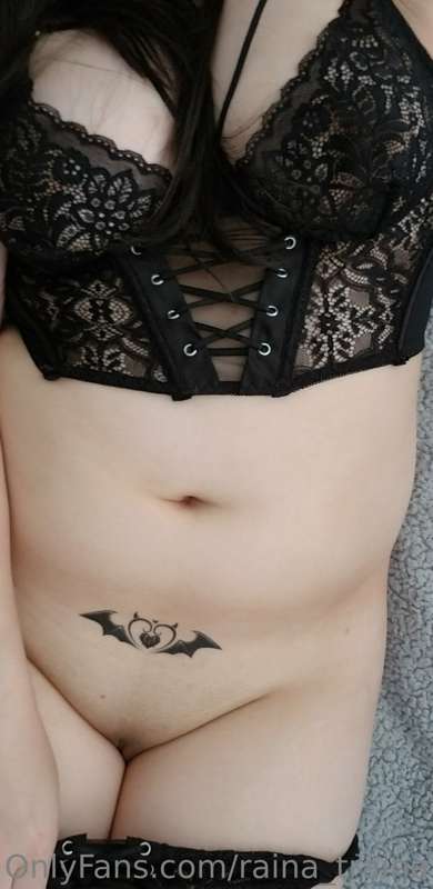 POV: you bring a girl home and notice she has a stange tatto..
