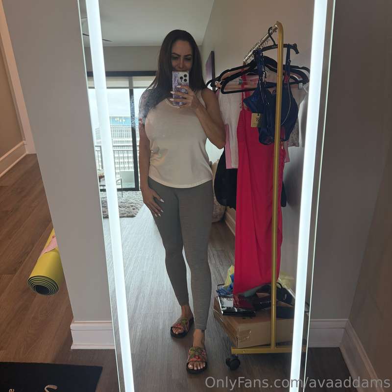 Foto 750 de Ava Addams no Tocromo