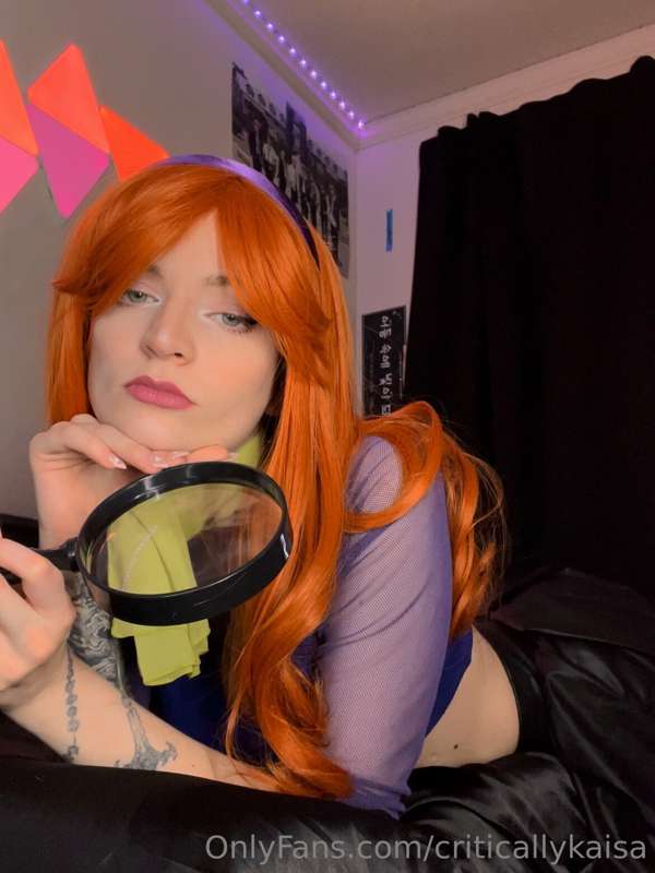 criticallykaisa image #2