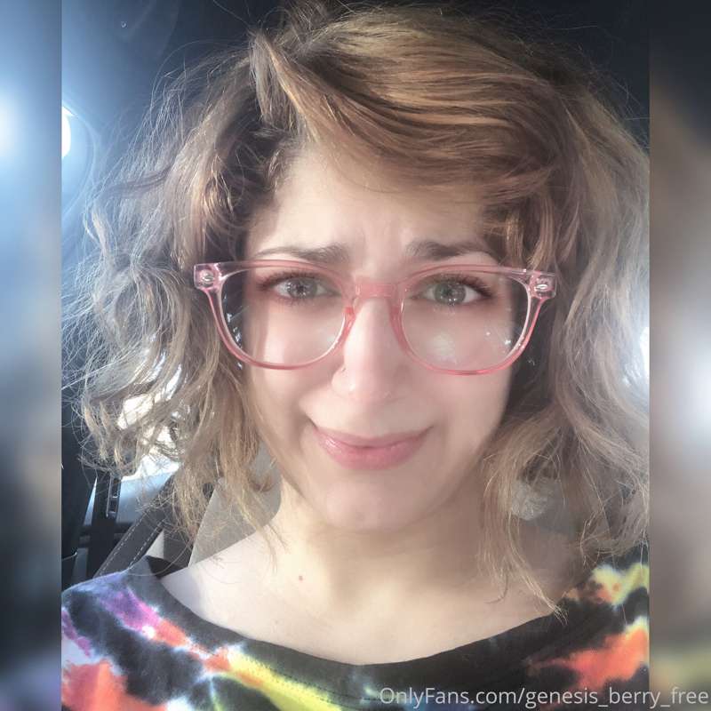 Went to the store like this...sex hair, don’t care haha
