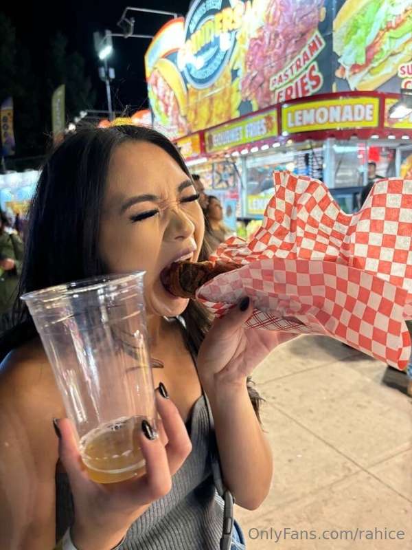 Fairs are so fun! I love eating the foods there! Wish you we..