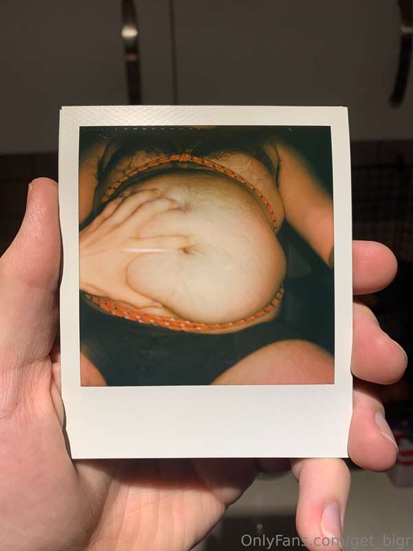 Some belly pics with BoneyardBabe!