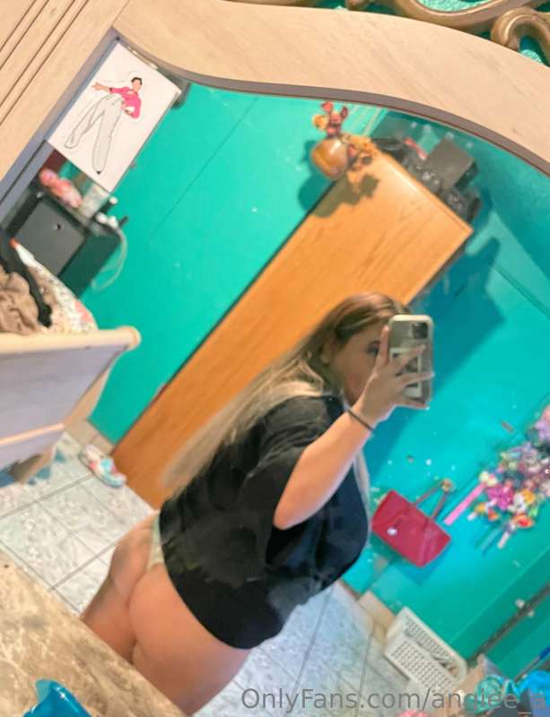 angiee_a