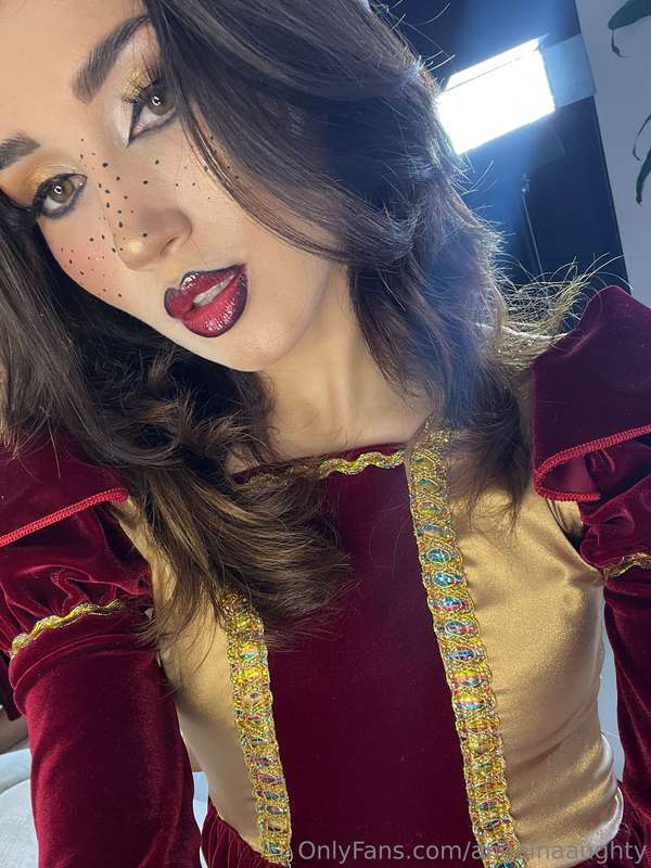 angelnaaughty