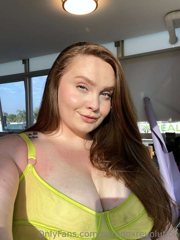 Hope everyone has a great weekend 💚