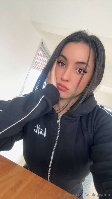 ashleyvamp