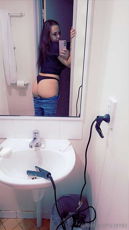 amyrights3xy92