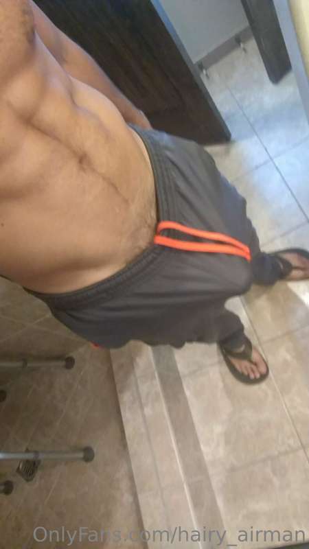 Hairy_Airman
