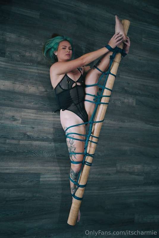 Have you ever seen someone split tied to a 6 foot piece of b..