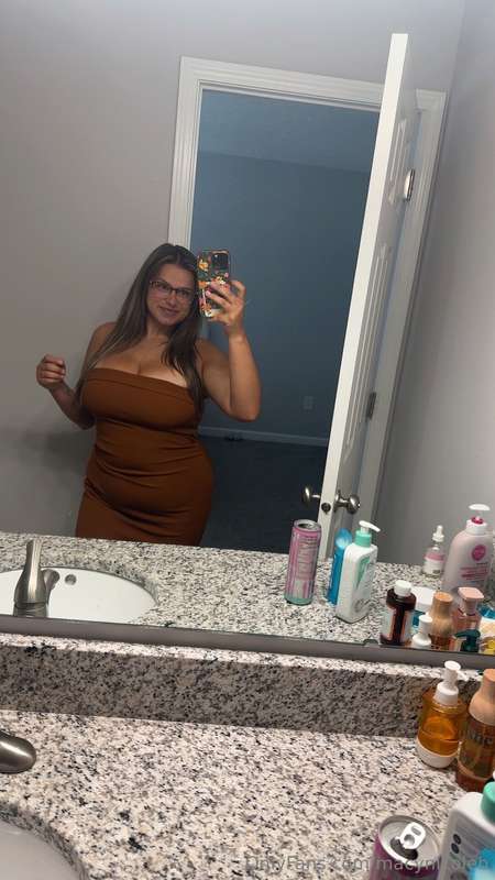macynicoleb