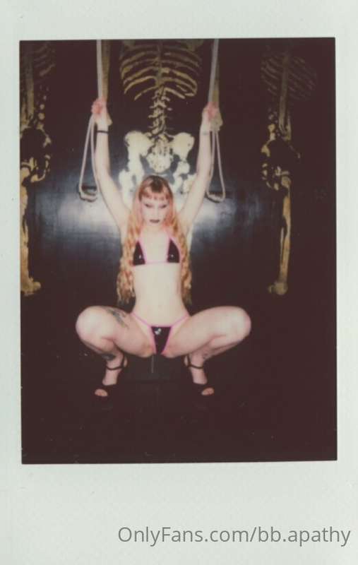 bb.apathy image #0