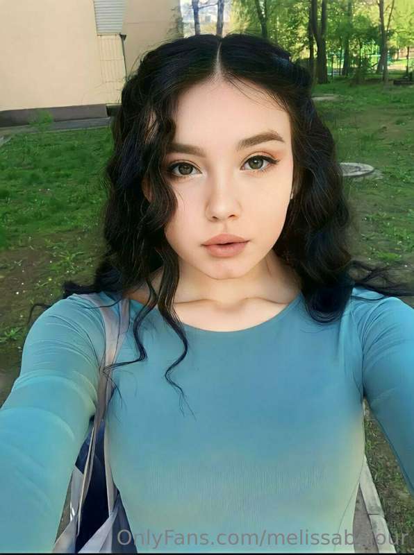 ADD THIS 18 YO BADDIE @ronalini ❤️🔥THE DIRTIEST HOTTIE ON TH..