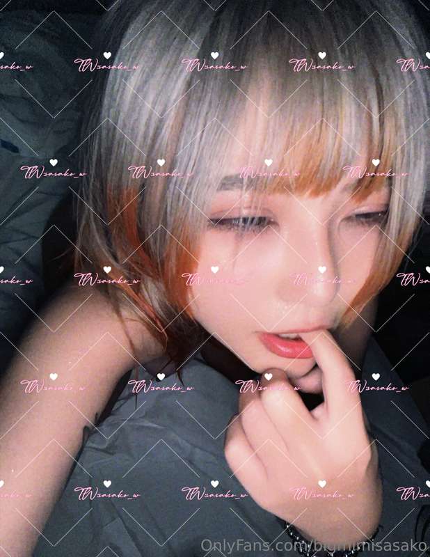 昨晚的酒後性愛 嘶…..三洞都被用了 嗚嗚_:(´ཀ`」 ∠):死悶騷男滿心都係如何讓我喝醉, 然後拐我去酒店啪啪….我..