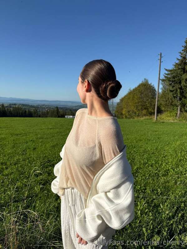 A few more pleasant moments from my recent trip 😍⛰️Swipe thr..