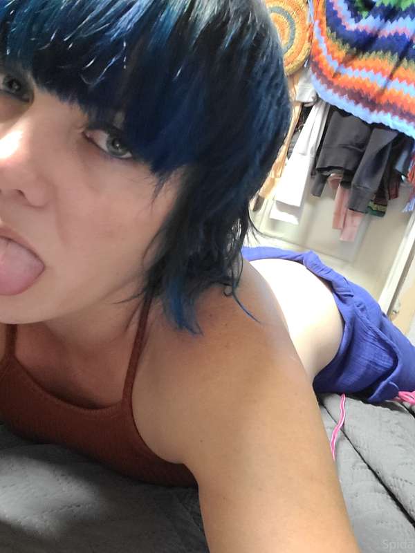 I want nudes, so please fill my DM with cum so I have someth..