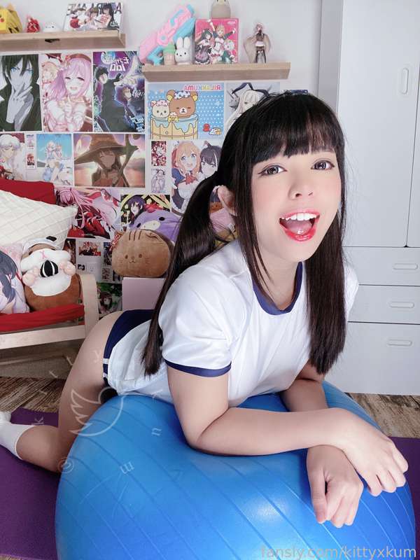 ad2444e526d9980e31a22a5cc3854d3a854208d3f15a42b38afad4037d59a393