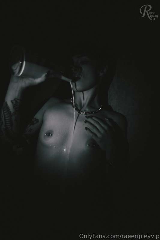 raeeripleyvip