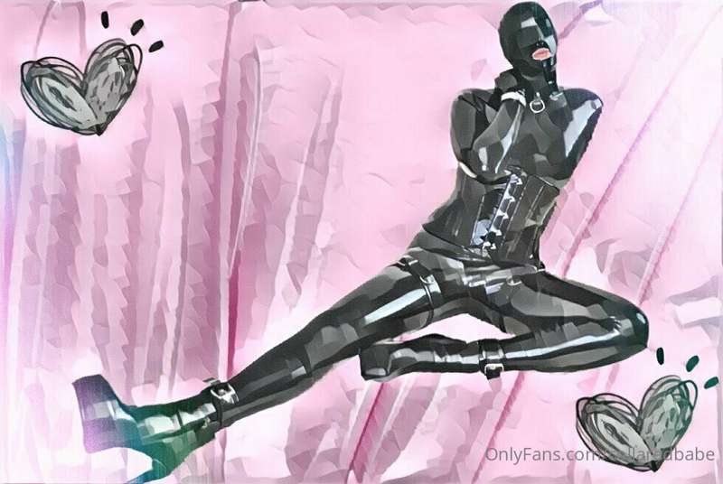 collaredbabe image #3