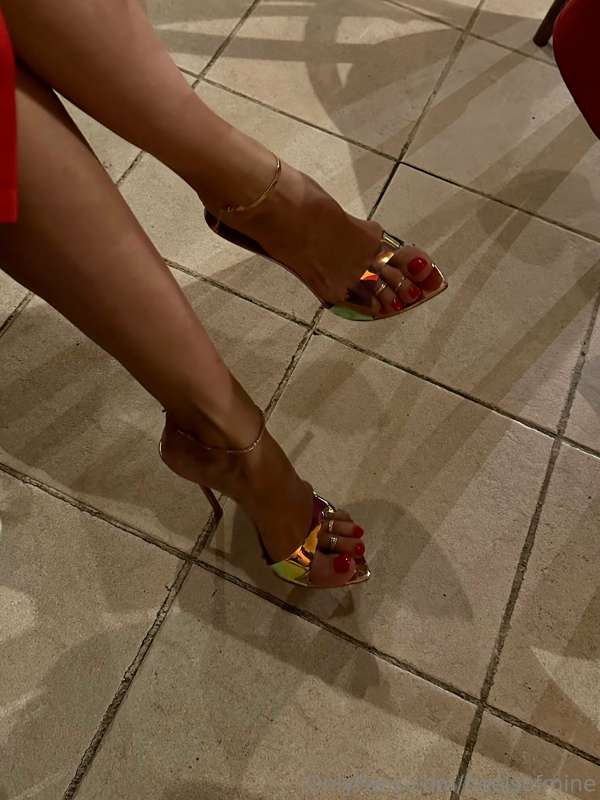 heelsofmine image #1